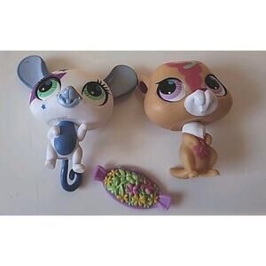 Vintage Littlest Pet Shop Prairie Dog And Mouse With Purple Salad Plate